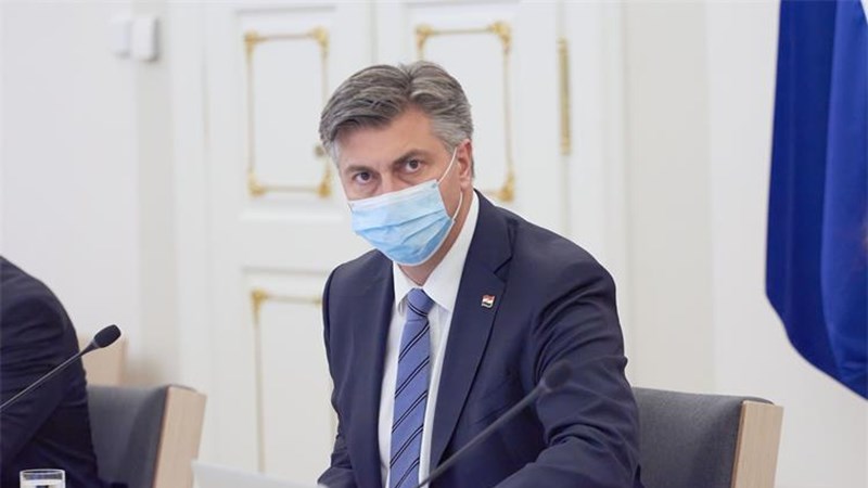 Moramo svi biti dodatno odgovorni i oprezni kako bismo zaštitili zdravlje i gospodarstvo